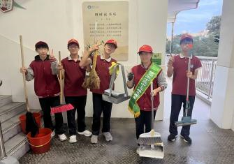 师生共创文明校园 行动传承劳动美德——徐州33中开展志愿者义务清扫行动